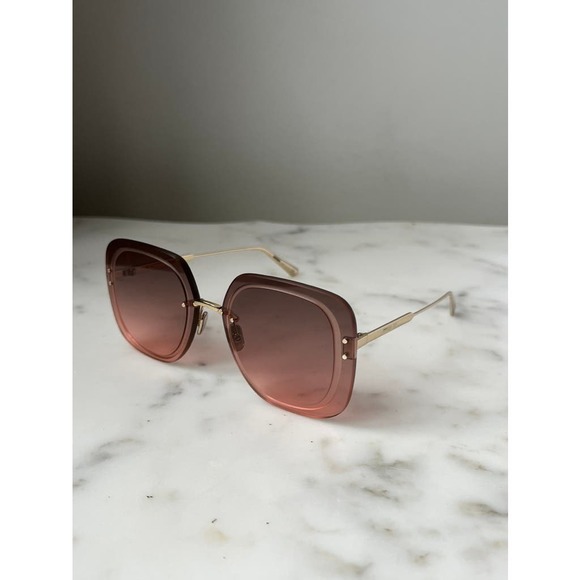 NEW Dior UltraDior SU Sunglasses in Dark Pink Gradient Lens - Picture 4 of 9